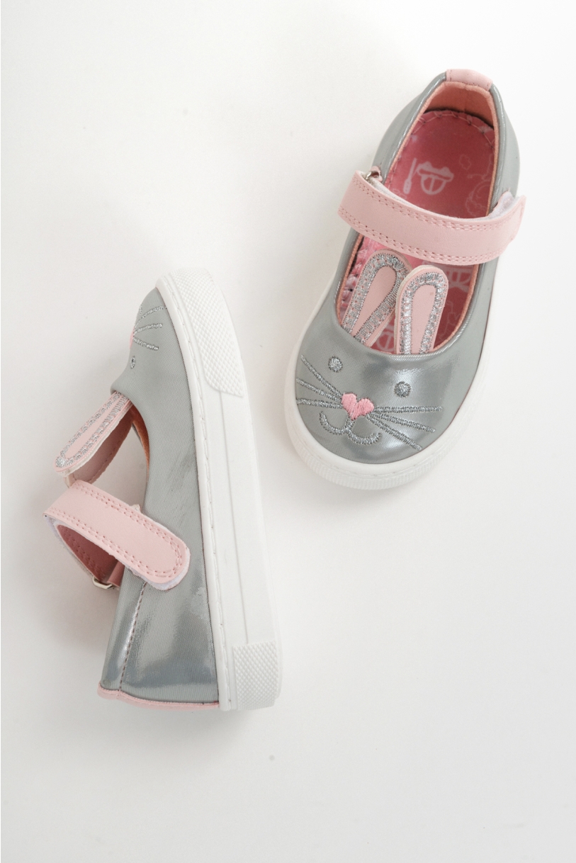 Mnpc Çocuk Ayakkabıları