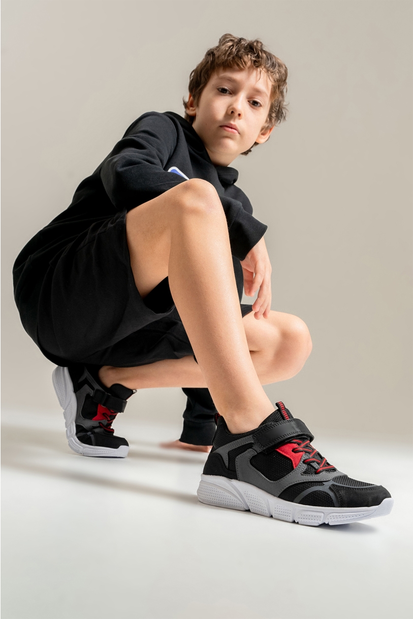 Mnpc Çocuk Ayakkabıları