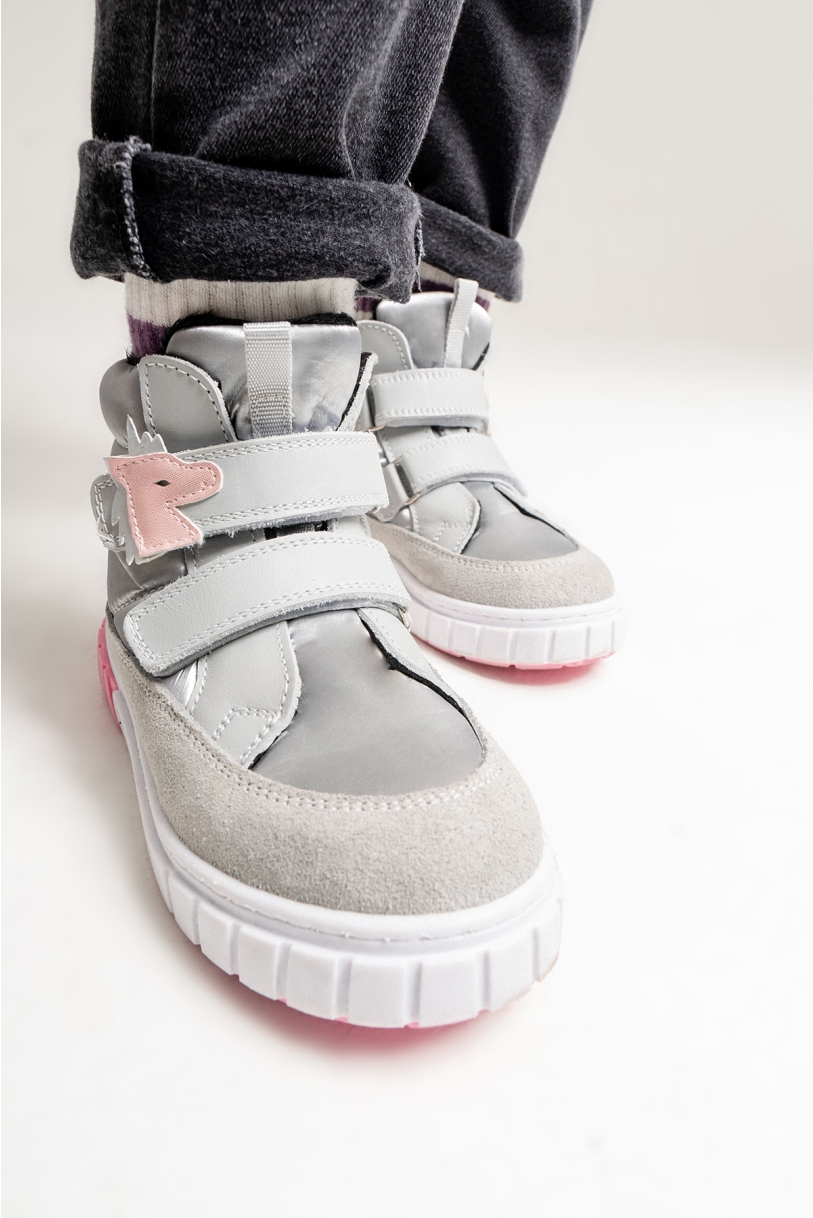 Mnpc Çocuk Ayakkabıları