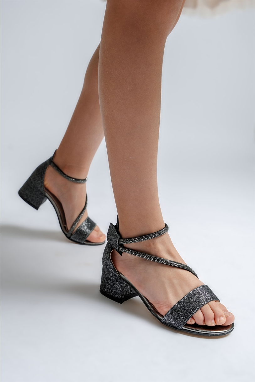 Mnpc Çocuk Ayakkabıları