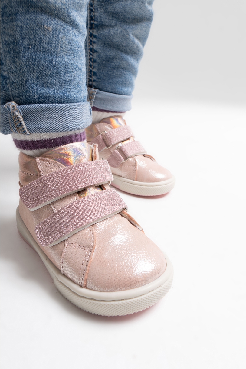 Mnpc Çocuk Ayakkabıları