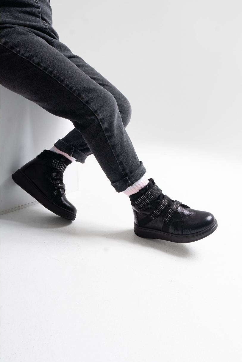 Mnpc Çocuk Ayakkabıları