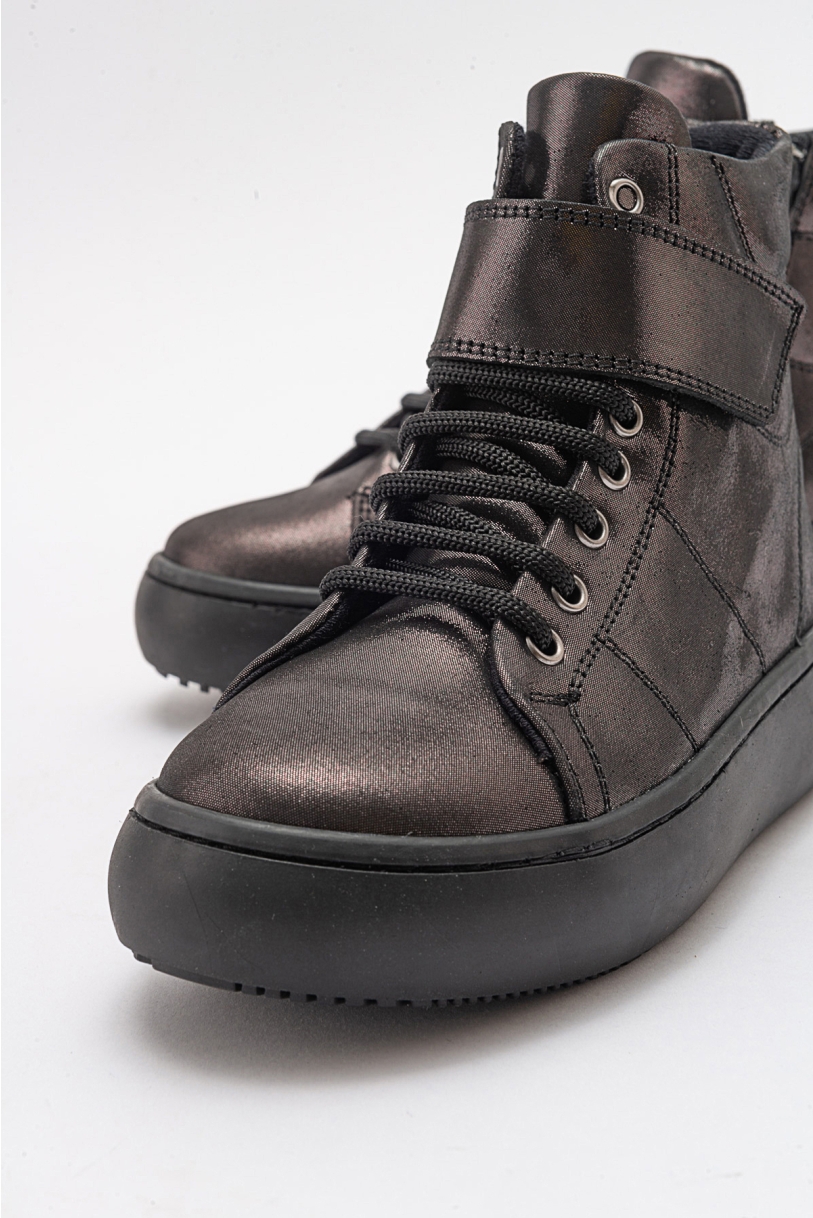 Mnpc Çocuk Ayakkabıları